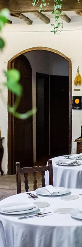 科兹纳艺术酒店，位于安特克拉的酒店