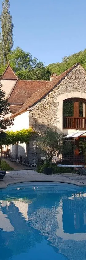 Le Moulin de Jules et Akasha，位于Labastide-Murat的酒店