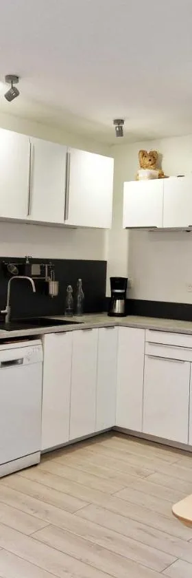 Studio, chambres, appartement, gite，位于Vendegies-sur-Écaillon的酒店
