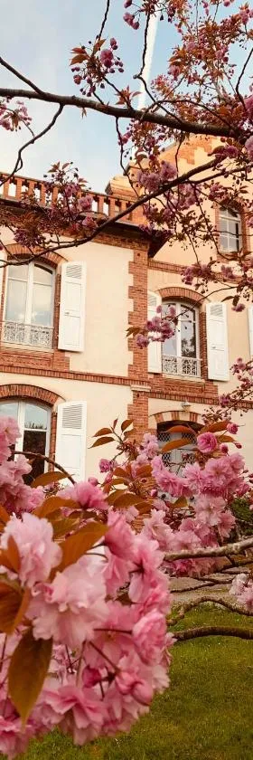 La Villégiature，位于库唐斯的酒店