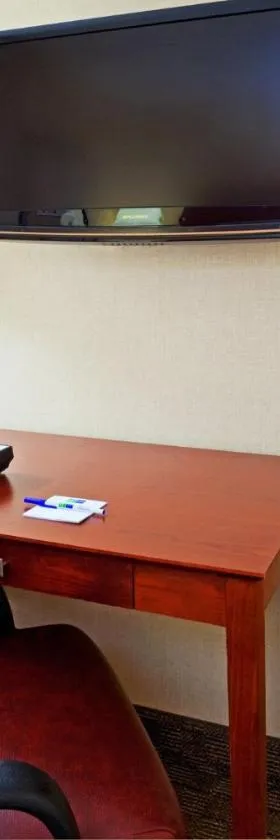 马瓦拉姆齐快捷假日酒店，位于拉姆西的酒店