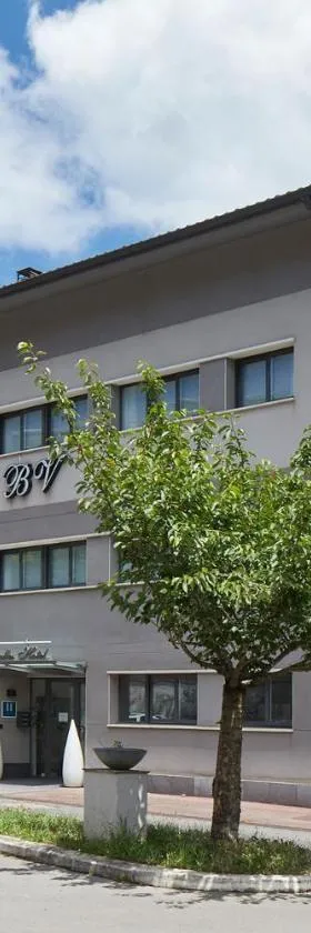 Hotel Berri Versalles，位于伦特里亚的酒店