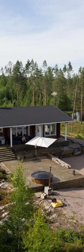 Luxury Villa Rahavaara，位于约恩苏的酒店
