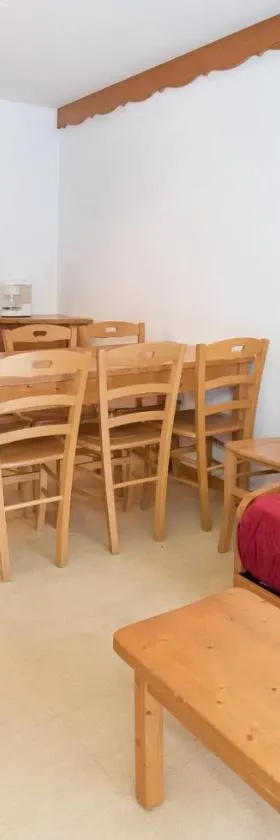 Les Balcons PROCHE PARC NATIONAL VANOISE appartements 4 pieces 8 pers，位于泰尔米尼翁的酒店