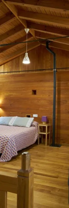 Casa Rural Caenia Parejas，位于Traguntia的酒店