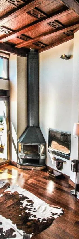 Apartamentos Turísticos Aguas de Viznar，位于Víznar的酒店