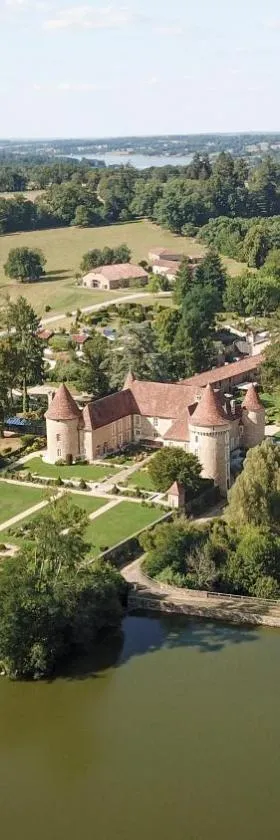 HOTEL Domaine des Etangs, Auberge Resorts Collection，位于马西尼亚克的酒店