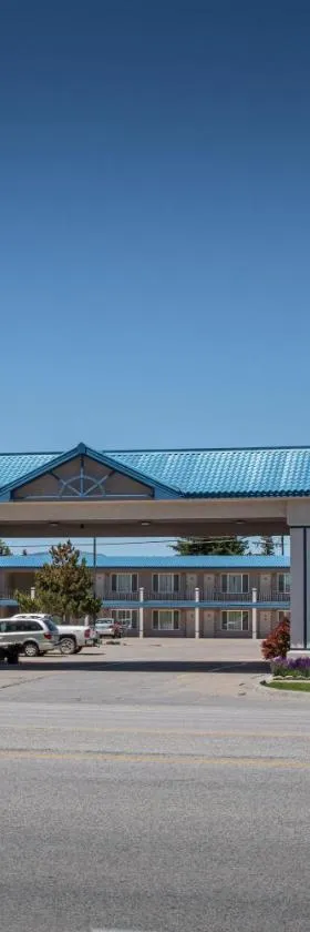 Clover Creek Inn，位于蒙特佩利尔的酒店