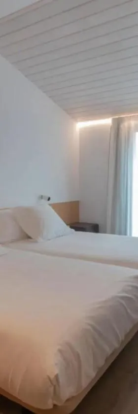 Hotel Cortabitarte，位于索里亚的酒店