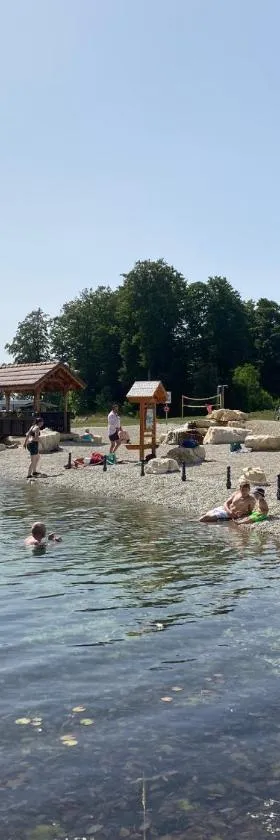 la Cibourg, Centre de vacances，位于Renan的酒店