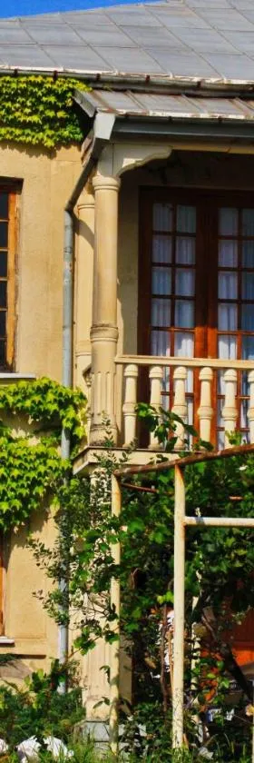 Maximus Wine Cellar & Guest House,Bagdati Wine House，位于Bagdatʼi的酒店