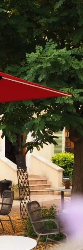 Hostellerie du Chateau Bellenaves，位于Bellenaves的酒店