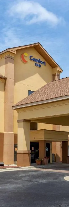 Comfort Inn Garner Clayton I-40，位于加纳的酒店