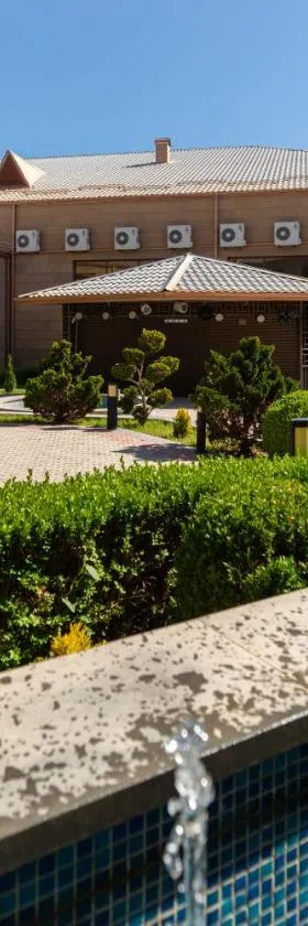 La Defense Hotel Yerevan，位于埃里温的酒店
