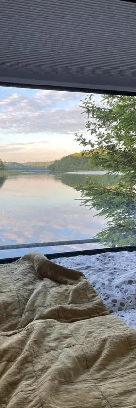 Półwysep Zacisze - Tiny House Village，位于普日维兹的酒店