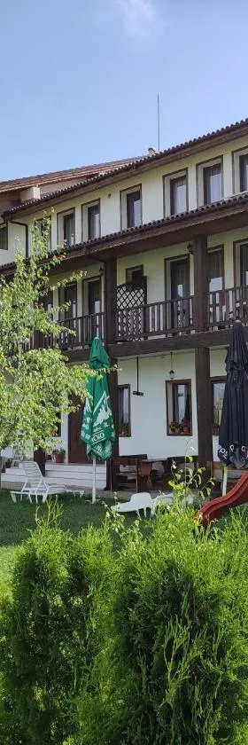 Guest House Belchin View，位于贝尔钦的酒店
