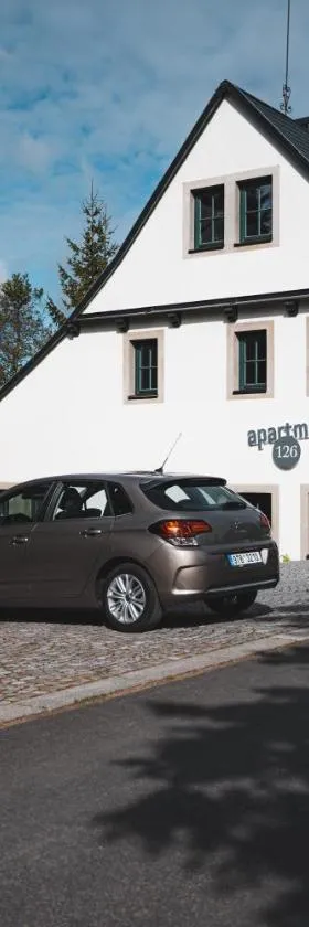 Apartmány Jurica Boží Dar 126，位于博兹达尔的酒店