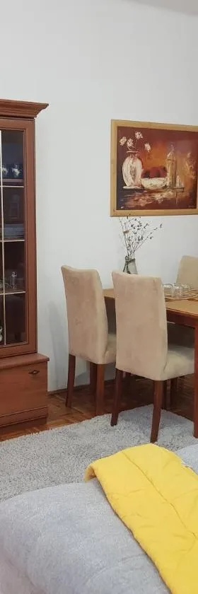 Rávágy Apartman，位于凯奇凯梅特的酒店