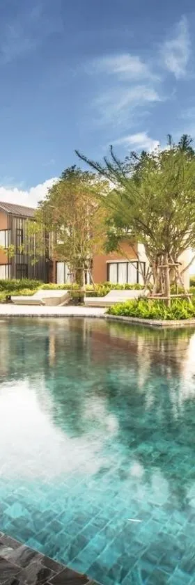 Saksiam Lakeside Resort，位于暖武里府的酒店