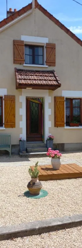 Chambres d' Hotes a Benaize，位于Coulonges的酒店