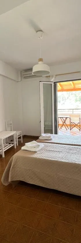ERIDA Accommodation，位于拉卡的酒店