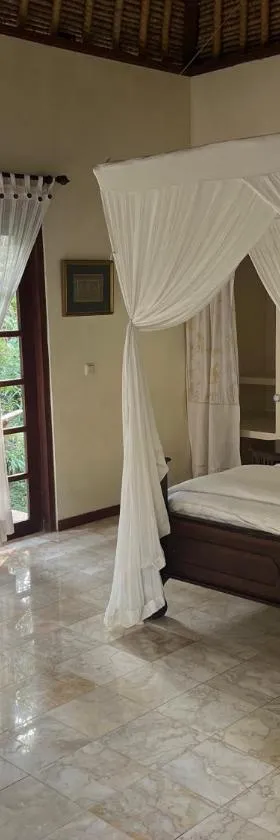 Rumah Kelapa Villa Alami，位于卡朗阿森的酒店