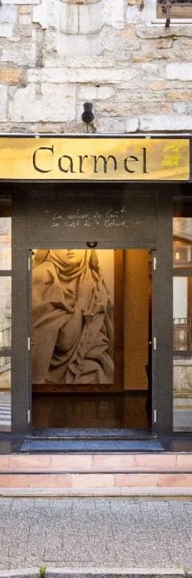 Carmel 1643，位于阿尔布瓦的酒店