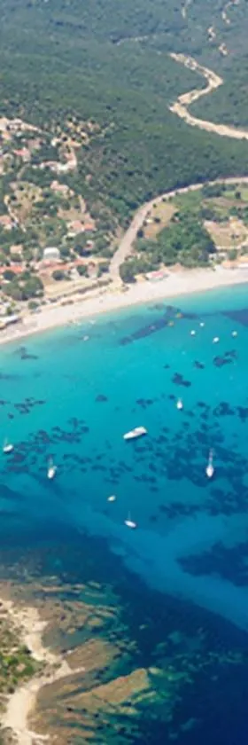 Les Lodges de la Plage U Dragulinu，位于萨里索伦札拉的酒店