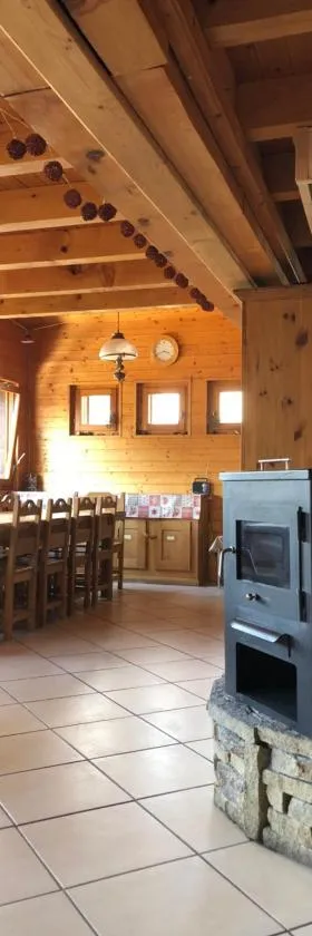 Central Hostel Chatel，位于沙泰勒的酒店
