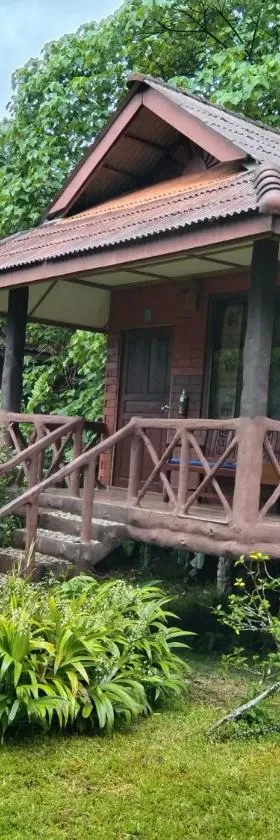 Khao Sok River & Jungle Resort，位于考索的酒店