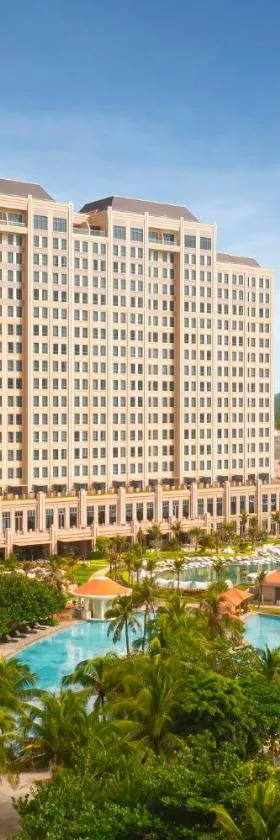 Holiday Inn Resort Ho Tram Beach by IHG，位于后川的酒店