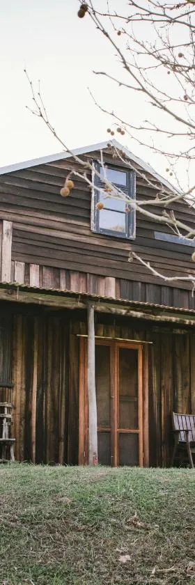The Dairy - 2 Story Historic accommodation with Mod Cons，位于Hoddy Well的酒店