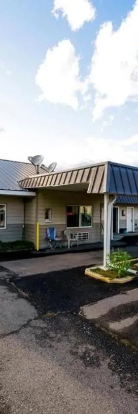 Budget 8 Motel，位于约翰迪的酒店