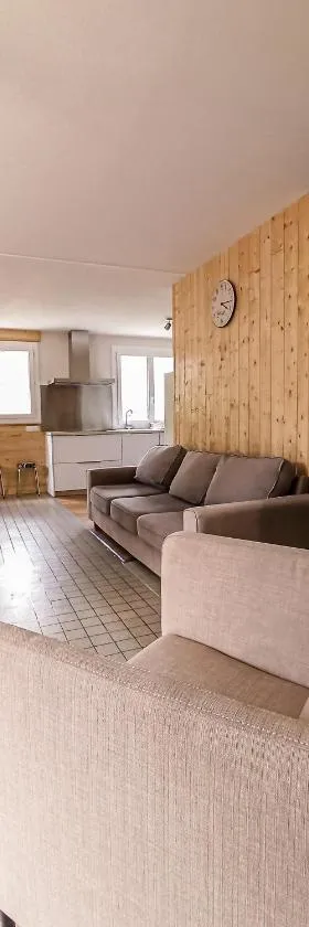 Gite 6 personnes avec terrasse，位于热德尔的酒店
