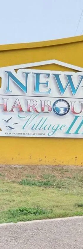 Home Suite Home In New Harbour Village III.，位于Old Harbour的酒店