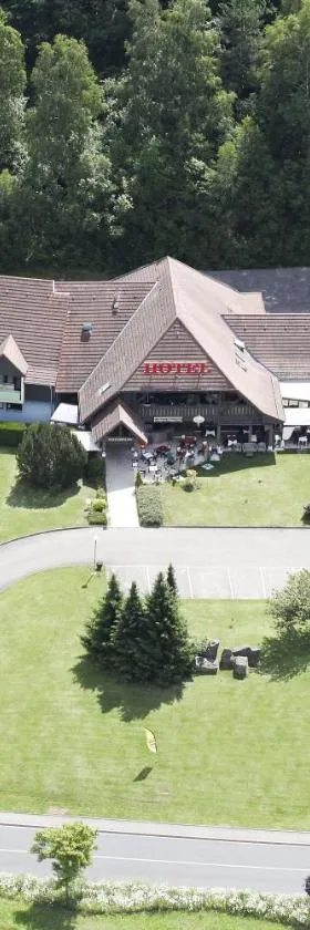 瑞莱斯福特城堡酒店，位于比奇的酒店