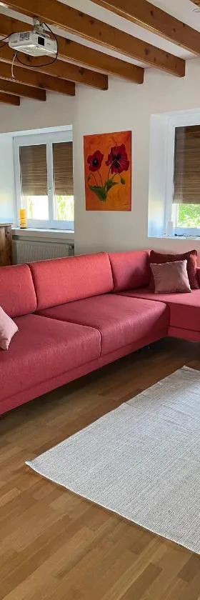 Appartement dans maison avec cour et parc，位于Fresnes-en-Woëvre的酒店