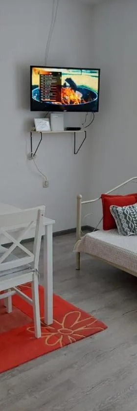 Apartman Emanuel，位于亚伊采的酒店