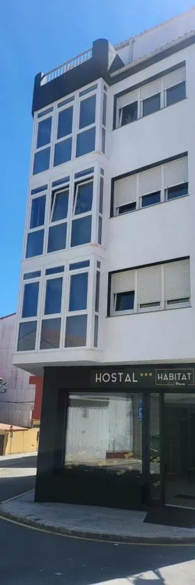 HOSTAL HABITAT MUXIA II，位于穆希亚的酒店