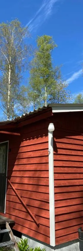 Trevlig Röd liten stuga，位于Ryd的酒店