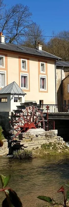 Gîte du Domaine de la Forge，位于Boncourt-sur-Meuse的酒店