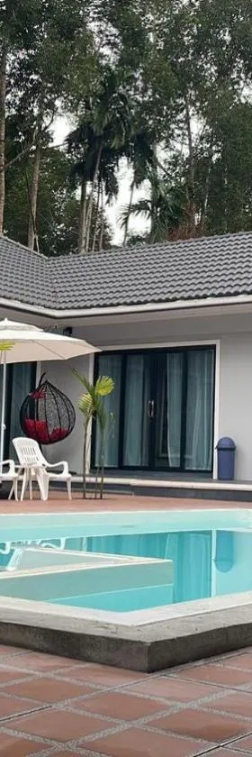Pool Villa Nita，位于Ban Na Klang的酒店