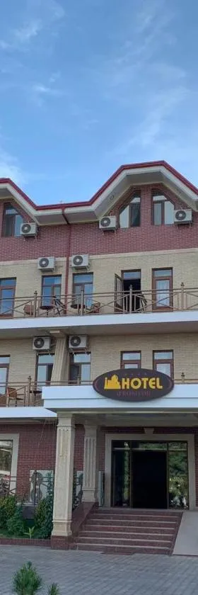 Hotel Afrosiyob，位于卡尔希的酒店