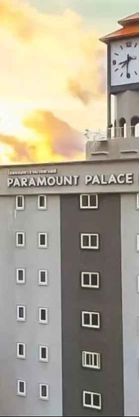 Paramount Palace Hotel Dannok，位于Sadao的酒店