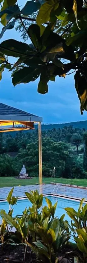 Commune18 Spa Resorts，位于奇克马格尔的酒店