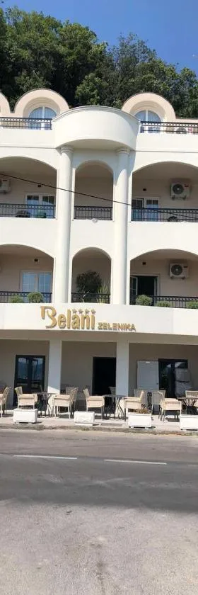 Apartments Belani Zelenika，位于Španjola的酒店