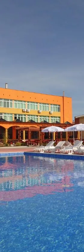 Hotel Amigos，位于卢科维特的酒店