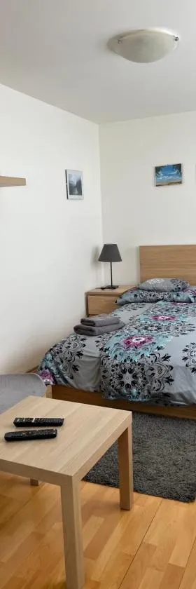 Celý dům v historickém centru Loun，位于洛乌尼的酒店