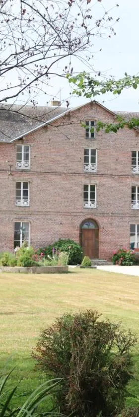 Manoir du Taillis，位于Heugon的酒店
