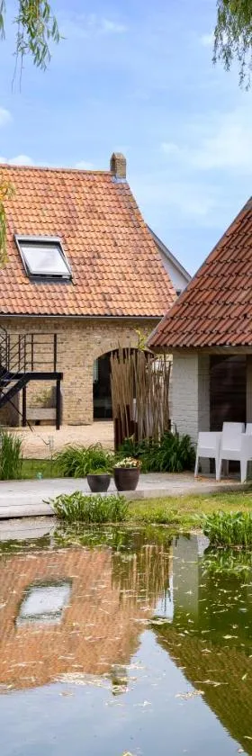 B&B Leonie，位于Alveringem的酒店